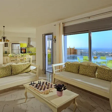 Danaes Luxury Hersonissos (Crete)